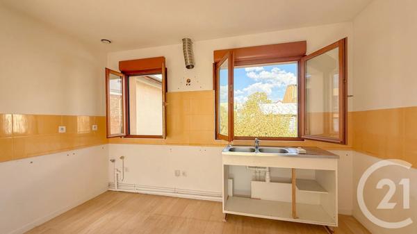 Maison à vendre  8 pièces - 137,12 m 2   NOGENT SUR MARNE  - 94