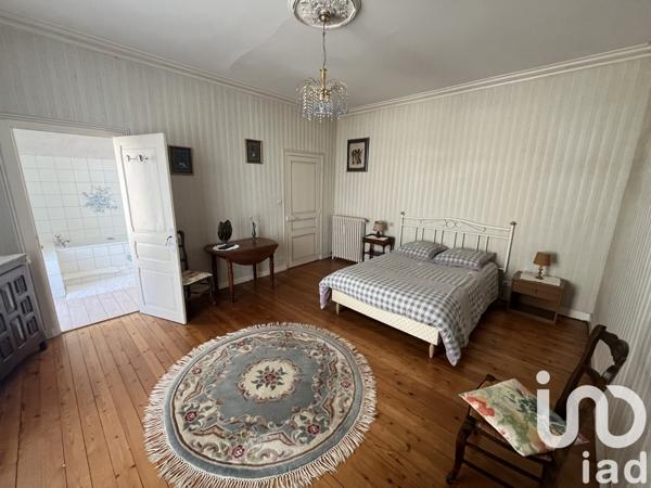 House for sale 7 rooms 177 m² Parthenay