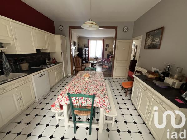 House for sale 7 rooms 177 m² Parthenay
