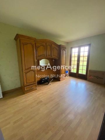Maison à VIMOUTIERS, 61120 - 6 pièces 107m²
