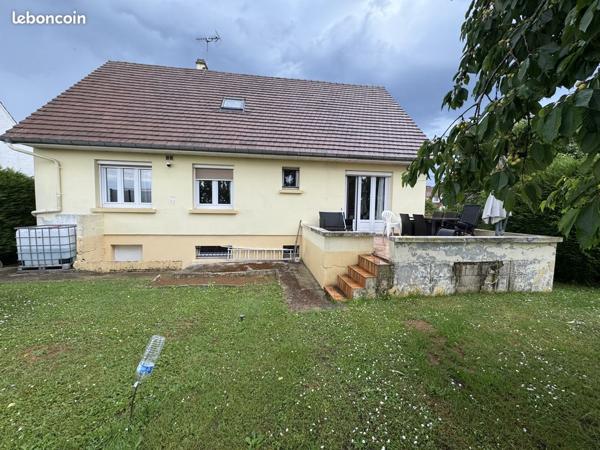 Crépy-en-Valois (60800) MAISON SUR SOUS-SOL TOTAL VIVABLE DE PLAIN-PIED AXE CREPY SENLIS