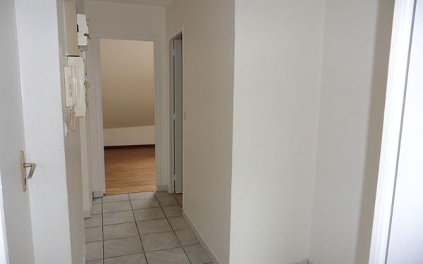 Appartement à louer    3 pièces • 41,09 m2 Neuilly-Saint-Front