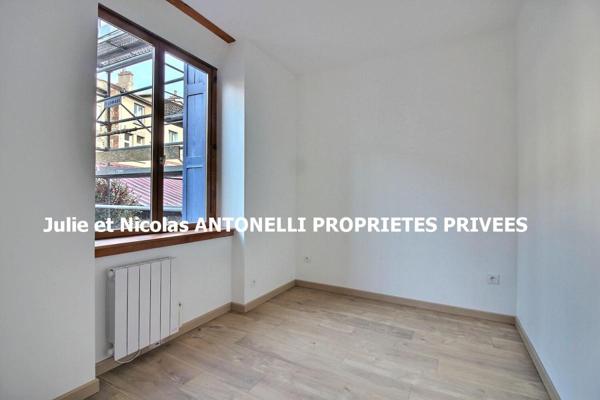 Appartement  2 pièce(s)  avec balcon 34m2