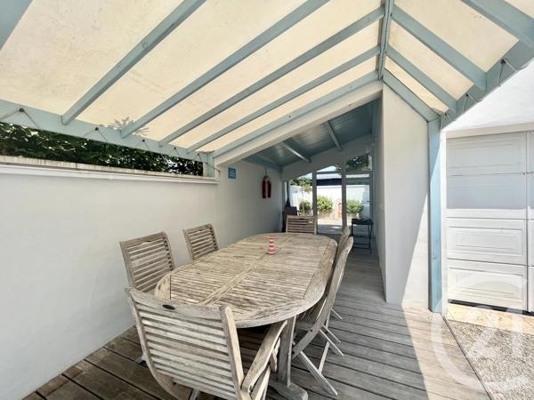 Maison à vendre  8 pièces - 152,15 m 2   ST GEORGES D OLERON  - 17