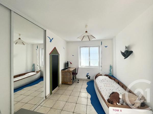 Maison à vendre  8 pièces - 152,15 m 2   ST GEORGES D OLERON  - 17