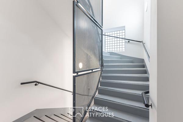 Loft industriel brut à aménager