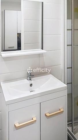 Appartement
         1 pièce
        - 14 m² Exclusivité 145 000 € *