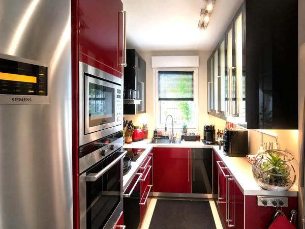 Maison
         4 pièces
        - 94 m² 275 000 € *