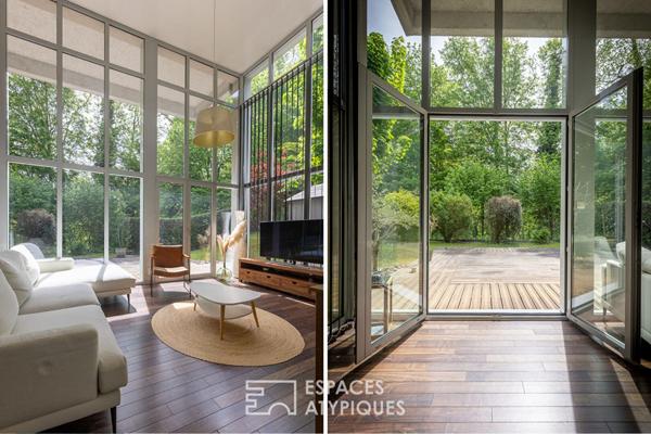 Duplex atypique et sa verrière sur la forêt