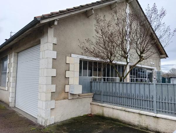 Maison de ville et studio indépendant