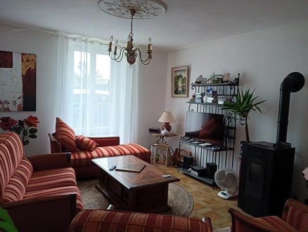 Maison de ville et studio indépendant