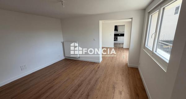 Location Appartement 4 pièces 81.74 m² - Crécy-la-chapelle 77580