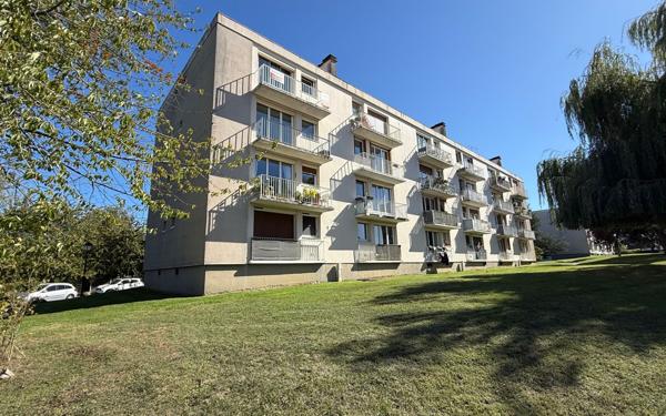 Appartement à vendre    4 pièces •  Nozay