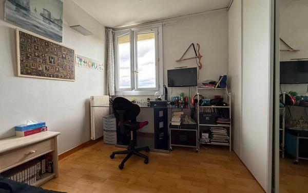 Appartement à vendre    4 pièces •  Nozay