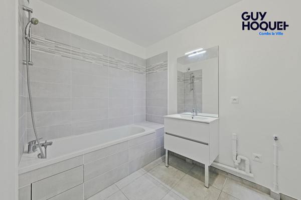 Appartement 3 pièces à vendre -805739 - Guy Hoquet COMBS LA VILLE
