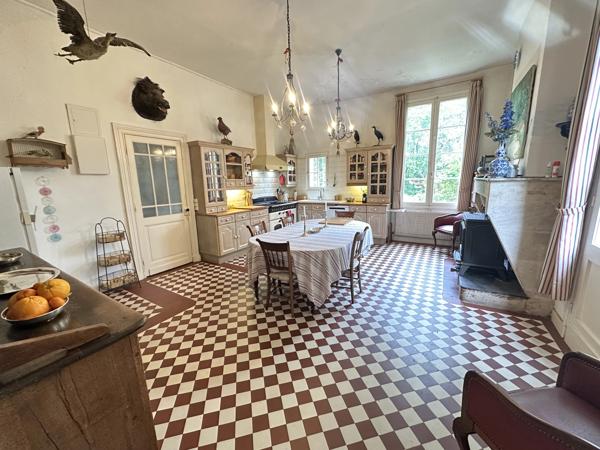 Maison de maître avec parc, piscine et accès rivière – Entre Bordeaux, Saint-Émilion et Bergerac