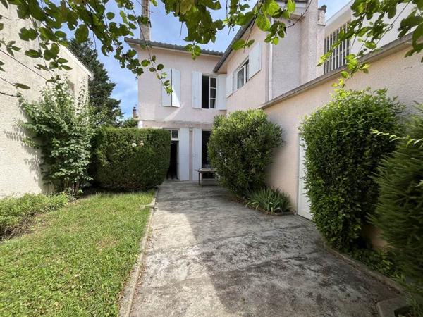 Maison à vendre 254 800 € Agen 4 p 109 m² DPE E