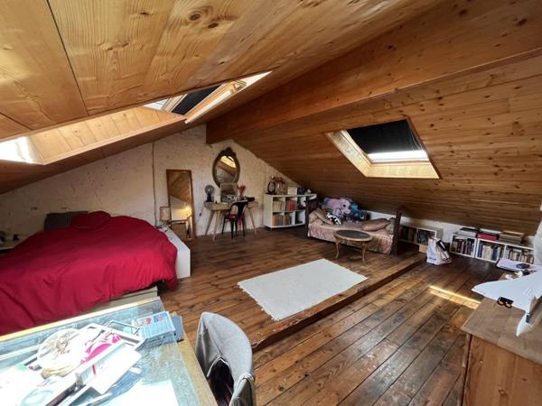 Maison à vendre 234 300 € Agen 4 p 109 m² DPE E