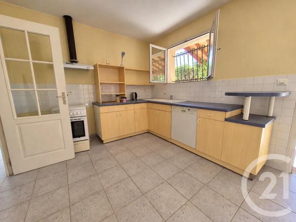 Maison à vendre  4 pièces - 124 m 2   PERNES LES FONTAINES  - 84
