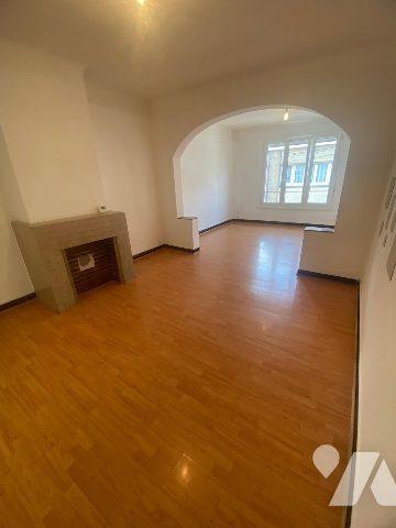 CALAS SECTEUR CURIE ENSEMBLE IMMOBILIER APPARTEMENT ET GARAGE