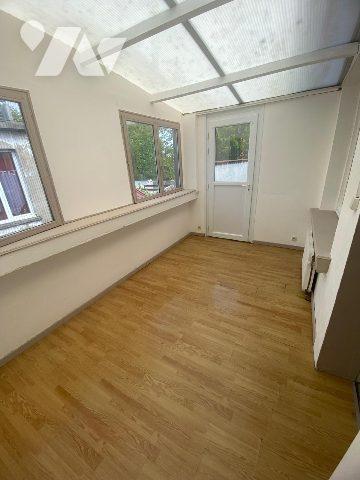 CALAS SECTEUR CURIE ENSEMBLE IMMOBILIER APPARTEMENT ET GARAGE