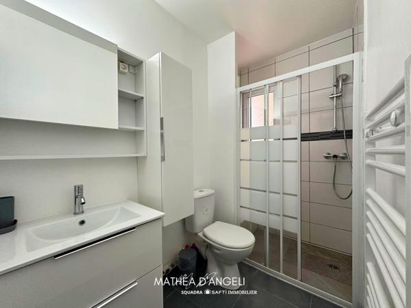 T2 climatisé avec parking à deux pas de la plage - Calvi