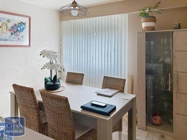 Appartement à vendre 4 pièces 85m² Belfort (90000)