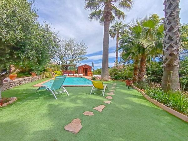 Maison à LA GARDE-FREINET, 83680 - 5 pièces 156m²