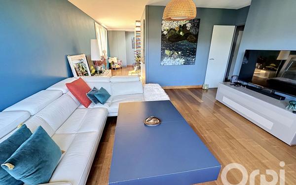 Appartement à vendre    4 pièces • 84,10 m2 Clamart