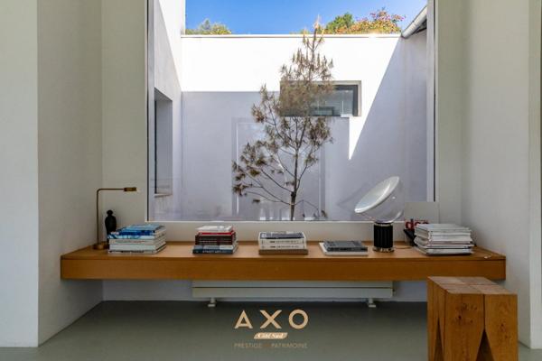 LE THOLONET - AU PIED DE LA SAINTE VICTOIRE - MAISON D'ARCHITECTE - VUE - PISCINE - JARDIN - 3360 M2 - DEPENDANCE - 1 495 000 €