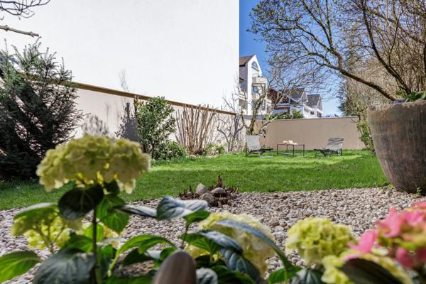 Maison à vendre 7 pièces DIVONNE LES BAINS (01)