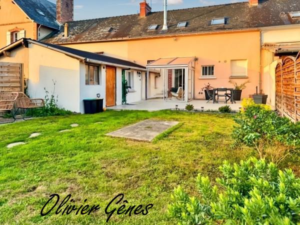 Sainte-Jamme-sur-Sarthe (72380) Sainte Jamme sur Sarthe - Maison de 90 m² - 3 chambres - Garage et jardin