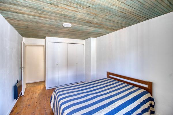 T3 73 m² dernier étage lumineux – Voiron centre gare – Extérieur + caves