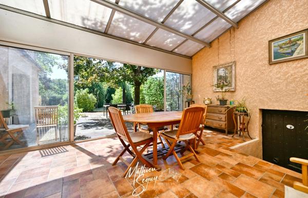 THURINS - PROPRIETE avec parc arboré pour 1 voire 2 logements