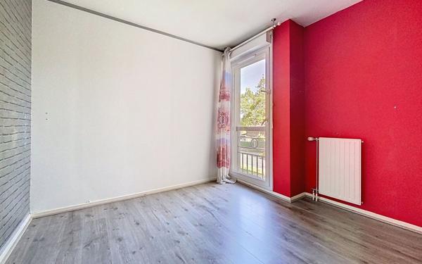 Appartement à louer    4 pièces • 81,73 m2 Guyancourt