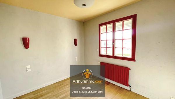 Vente                                                      Maison
                        
                     6 pièces                      110 m2                     à Plaintel