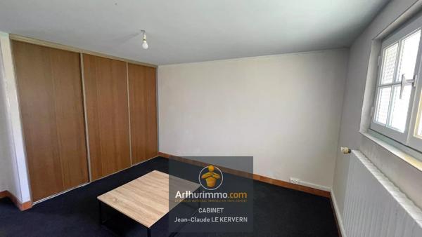 Vente                                                      Maison
                        
                     6 pièces                      110 m2                     à Plaintel