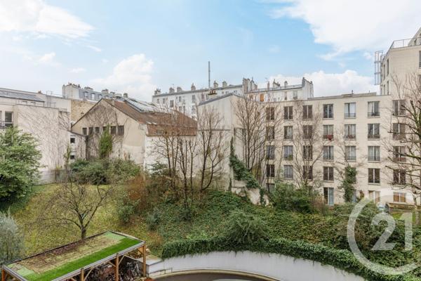 Appartement F2 à vendre  2 pièces - 45,11 m 2   PARIS  - 75011