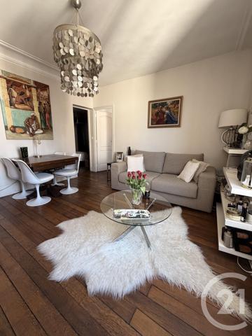 Appartement F2 à vendre  2 pièces - 45,11 m 2   PARIS  - 75011