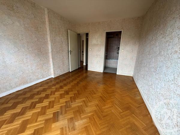 Appartement F2 à vendre  2 pièces - 45,11 m 2   PARIS  - 75011