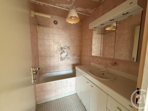 Appartement F2 à vendre  2 pièces - 45,11 m 2   PARIS  - 75011