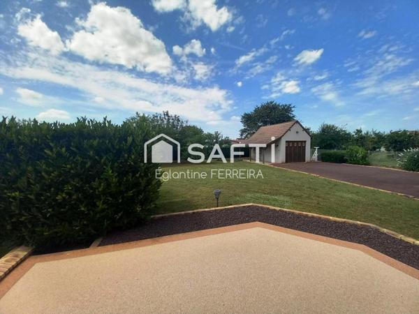 ISSOUDUN, PAVILLON T4 AVEC SOUS-SOL, DEPENDANCE ET JARDIN CLOS