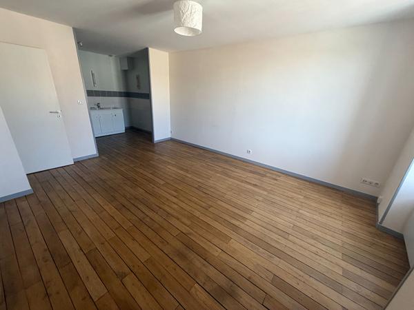 Bel appartement T3 situé à LA CHATRE