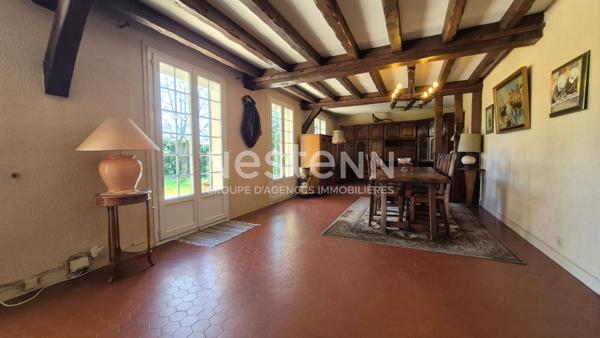 Nestenn Igny - Maison indépendante de 6 pièce 124 m2, 4 chambres, jardin, garage, à 6min à pied de l'école Steiner. Proche Saclay et Vélizy