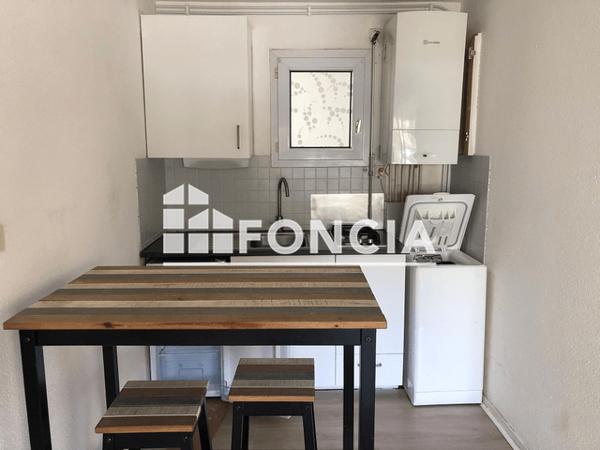 Location Appartement meublé 2 pièces 29.47 m² - 12 RUE PROSPERT MERIME Vannes 56000