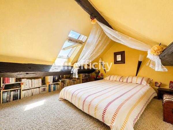 Appartement
         2 pièces
        - 31 m² 435 750 € *
