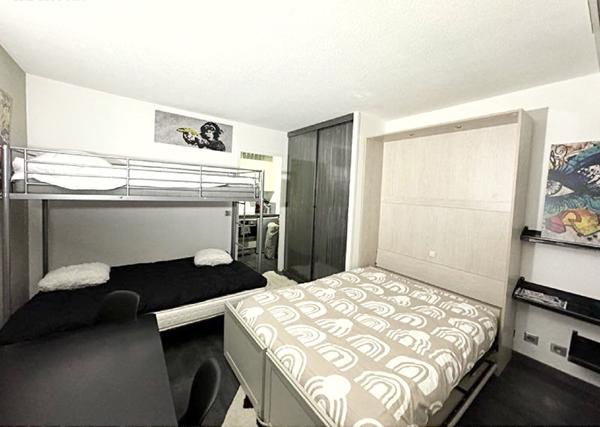 CHARMANT STUDIO 20M² - BALCON - LOCAL A SKI - SAINT ETIENNE DE TINEE 