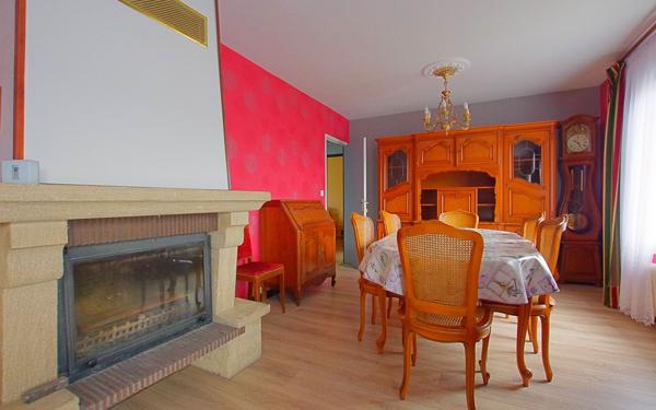 Maison à vendre    4 pièces •  Roye