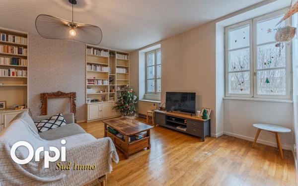 Appartement à vendre    3 pièces •  Privas