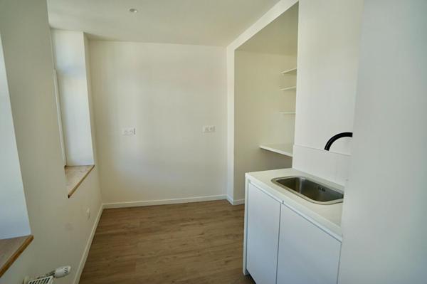 A LOUER : Maison à MARCQ EN BAROEUL • • 2 950 € CC • Réf. 5651